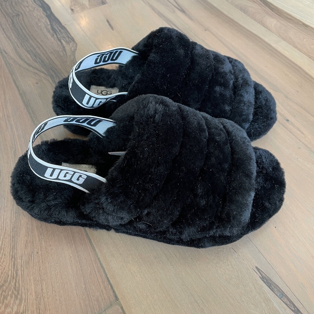 Ugg slides - size 7